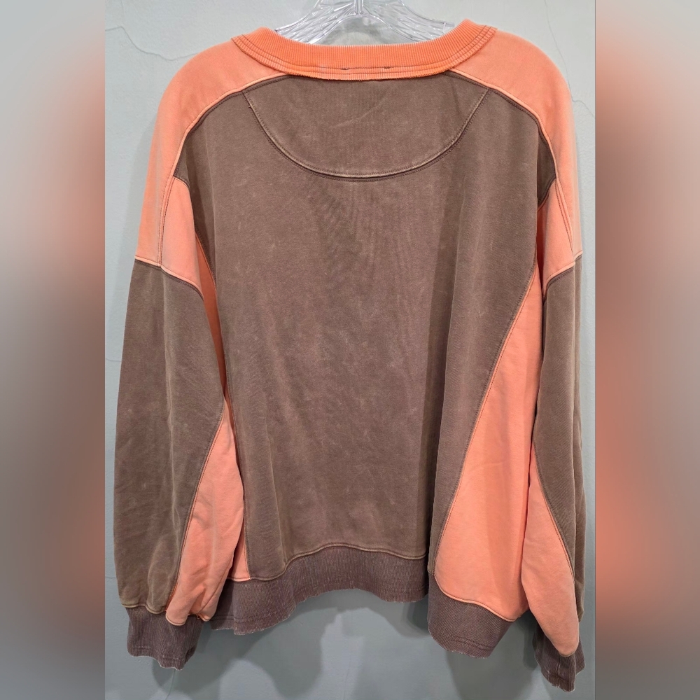 Women's Colorblock Mineral Washed Sweatshirt - Picture 2 of 4